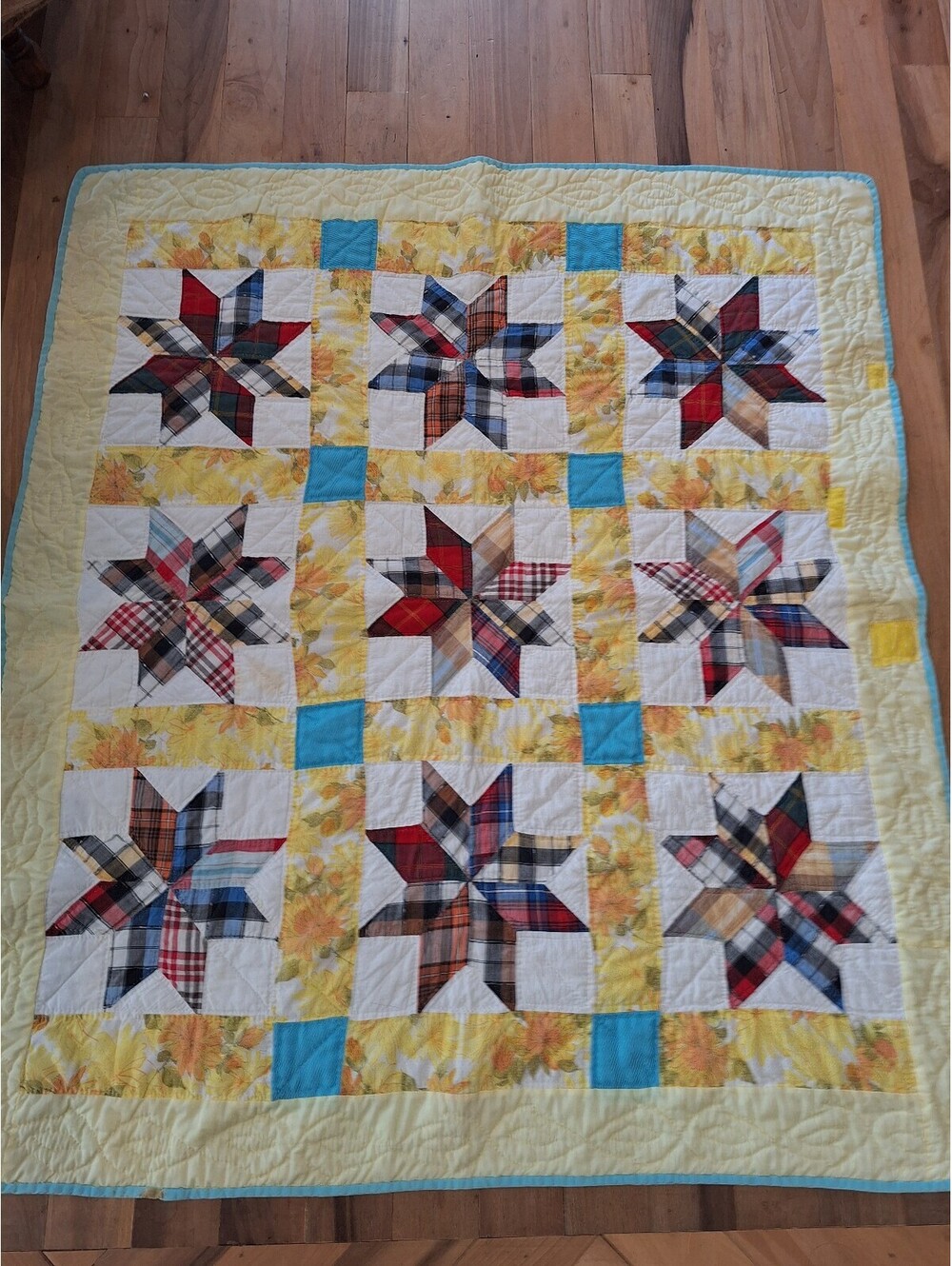 Vintage quilt, hand stitched, stars. Small lap or toddler. 51" x 45".